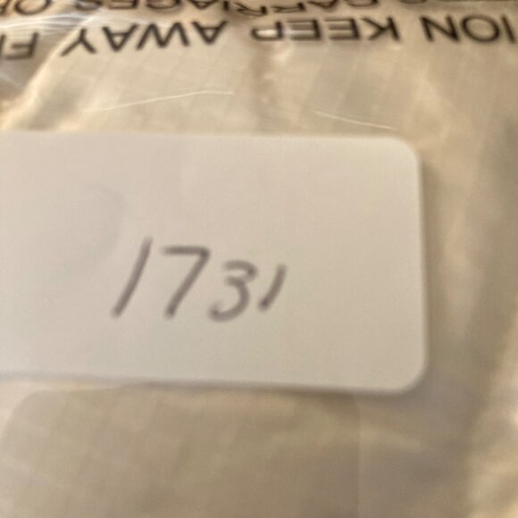 Womens J Crew Down Filled Puffer Jacket Cream Zip Up L Flaw - Picture 13 of 13